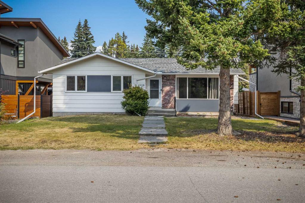 Picture of 918 15th Street , Canmore Real Estate Listing