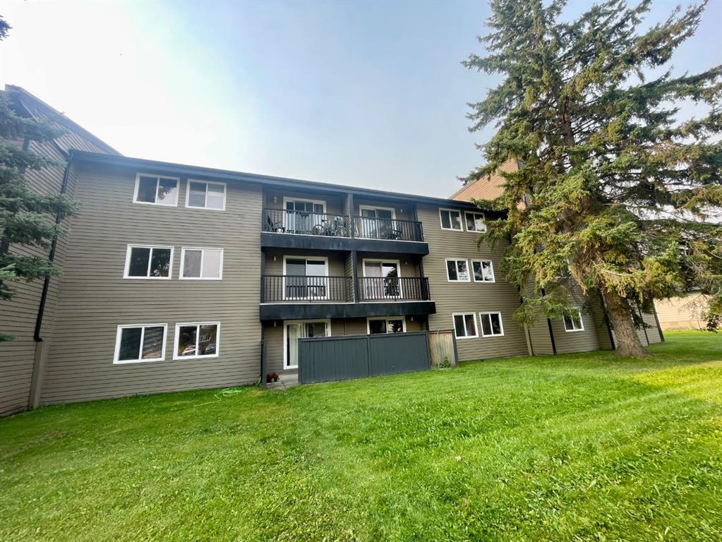 Picture of #110B, 5611 9 Avenue  , Edson Real Estate Listing