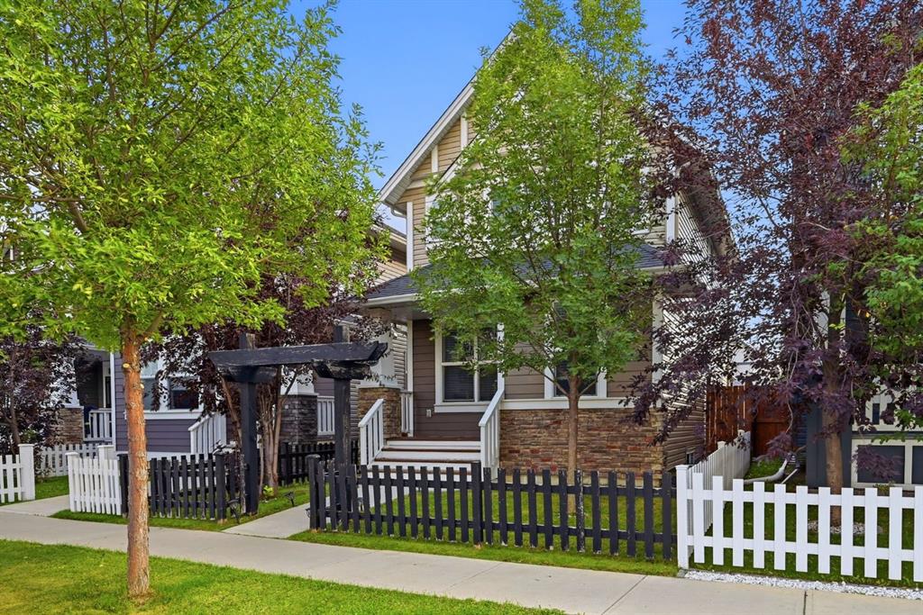 Picture of 1843 Reunion Boulevard NW, Airdrie Real Estate Listing