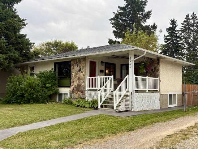 Picture of 5209 50 Street , Olds Real Estate Listing