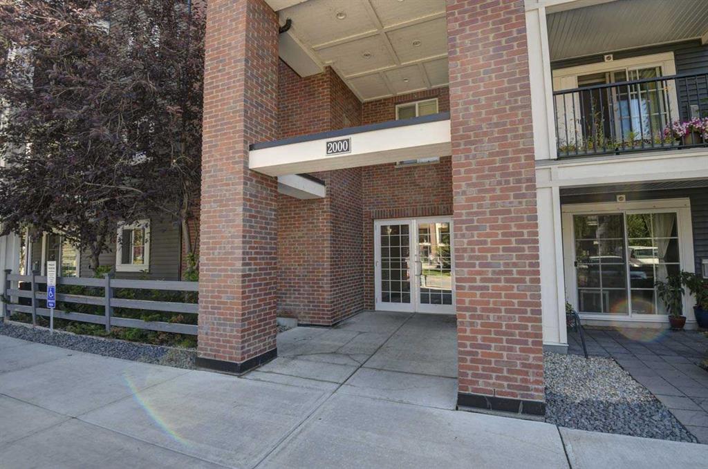 Picture of 2414, 99 copperstone Park SE, Calgary Real Estate Listing