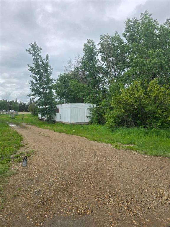 Picture of 303, 72133 11 Range , DeBolt Real Estate Listing