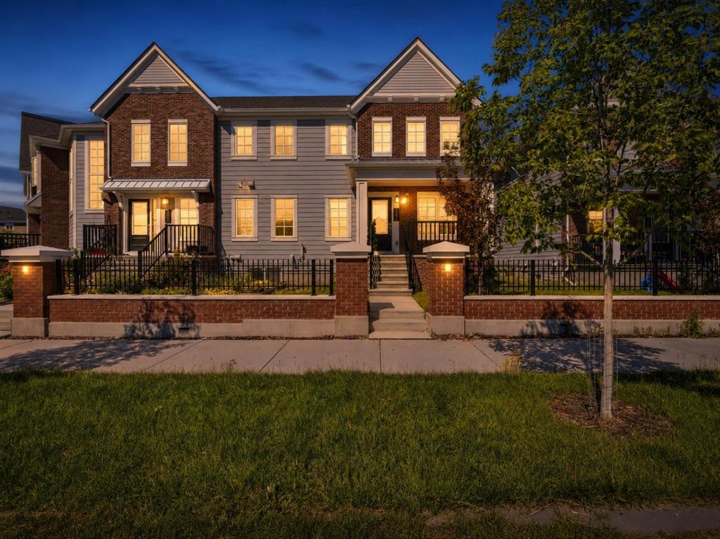 Picture of 19691 Sheriff King Street SW, Calgary Real Estate Listing