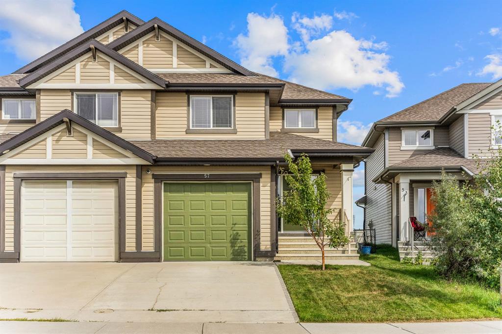 Picture of 57 Sunset Common , Cochrane Real Estate Listing