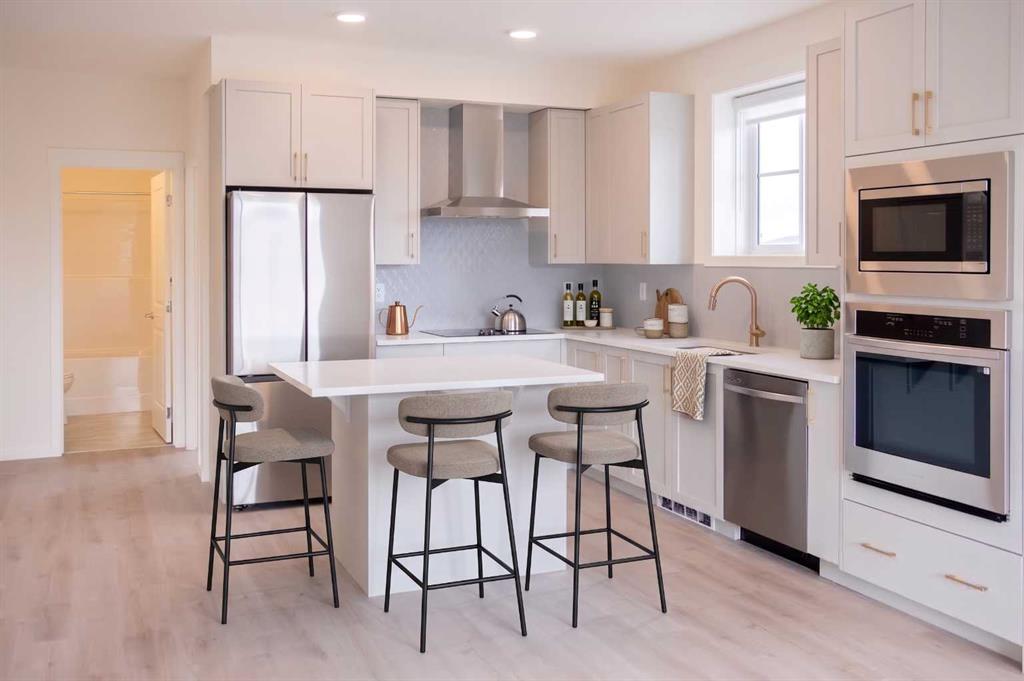 Picture of 1303, 47 Creekview Gardens SW, Calgary Real Estate Listing