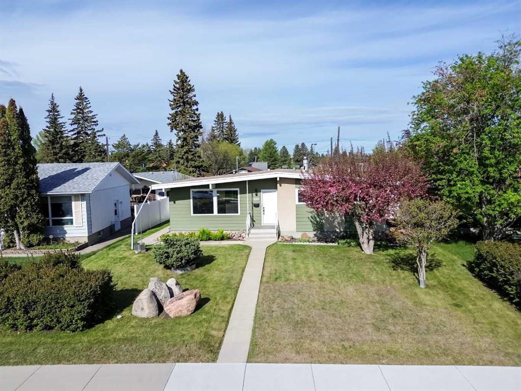 Picture of 3210 43 Avenue , Red Deer Real Estate Listing