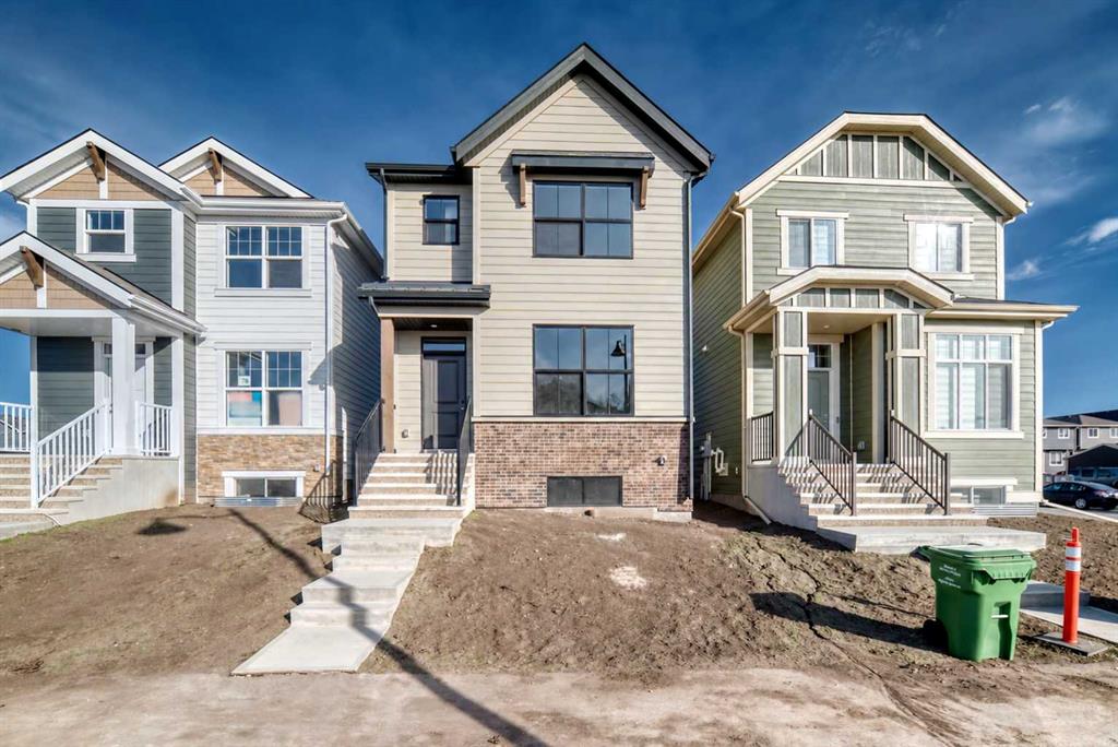 Picture of 72 Mercado Road SE, Calgary Real Estate Listing