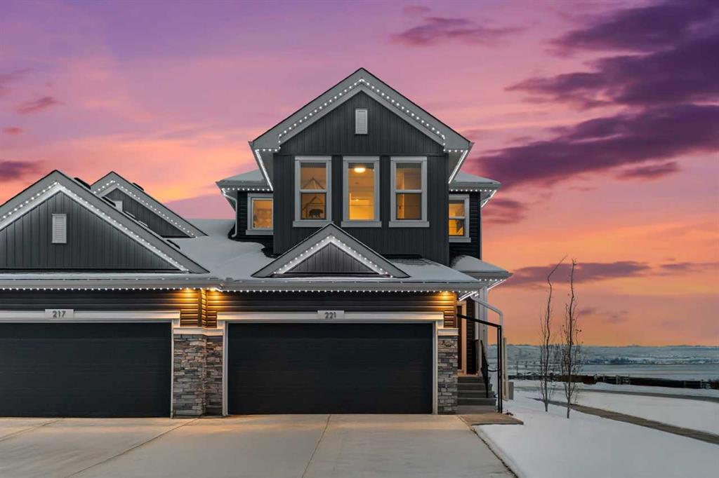 Picture of 221 Southbow Drive , Cochrane Real Estate Listing