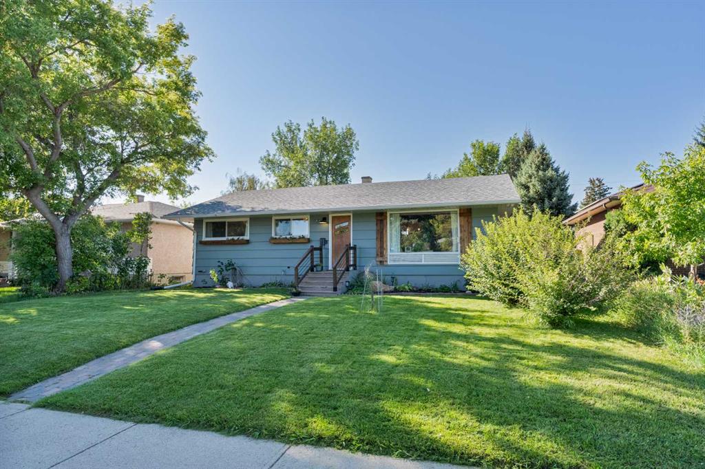 Picture of 1814 14 Avenue S, Lethbridge Real Estate Listing