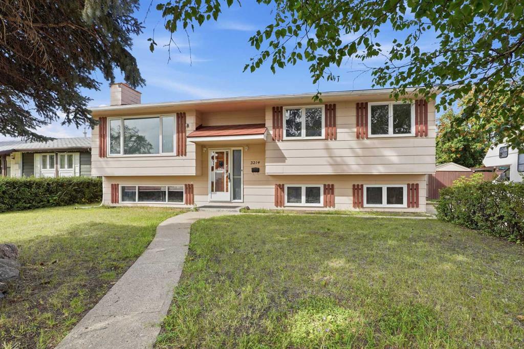Picture of 3214 57 Avenue , Red Deer Real Estate Listing