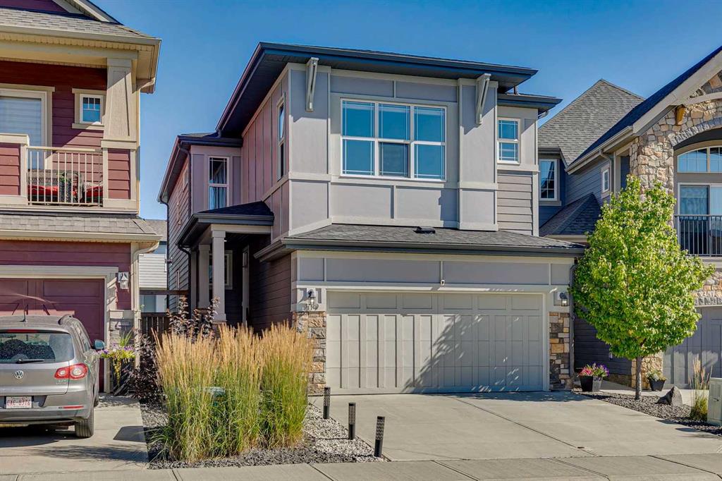 Picture of 119 Cranbrook Green SE, Calgary Real Estate Listing