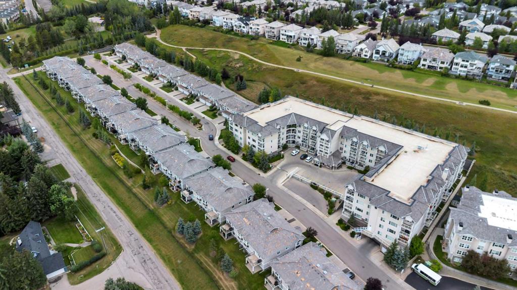 Picture of 315, 500 Rocky Vista Gardens NW, Calgary Real Estate Listing