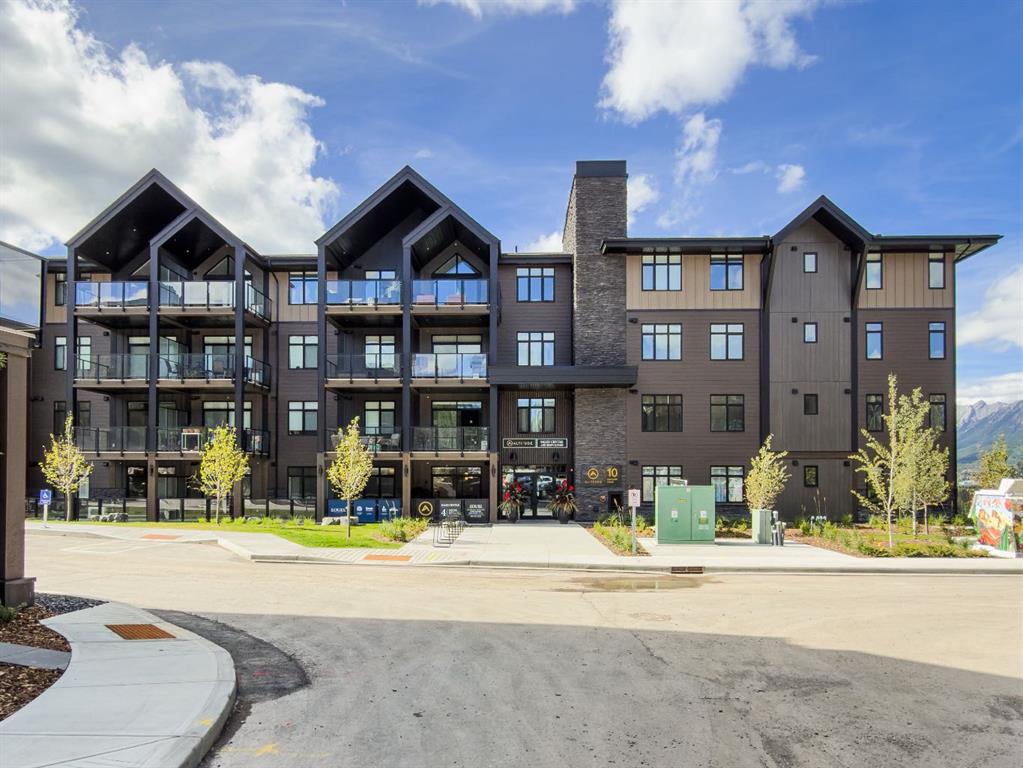 Picture of 207, 10 Cascade Ridge , Canmore Real Estate Listing