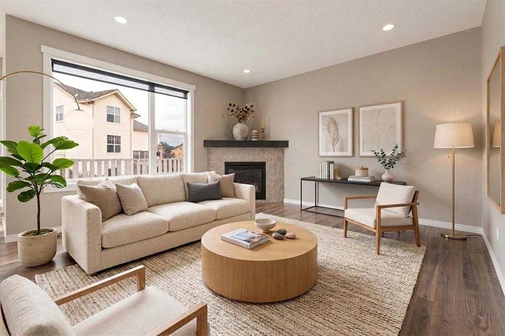 Picture of 327 Panamount Point NW, Calgary Real Estate Listing