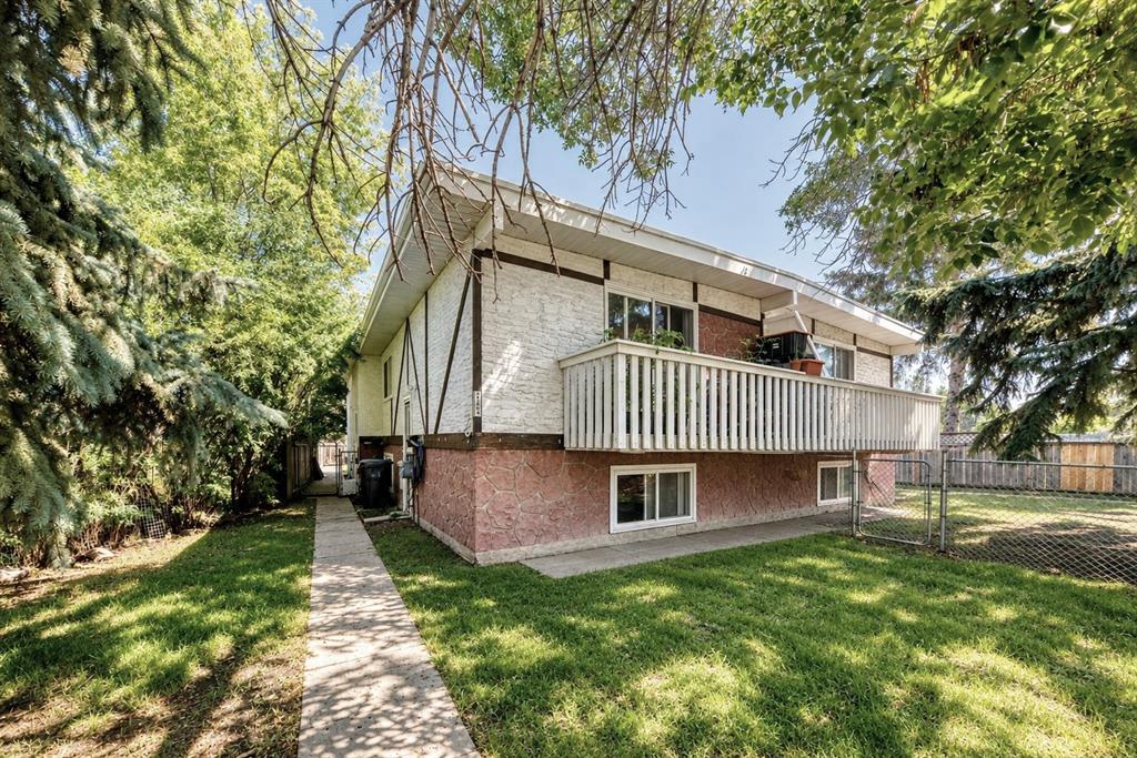Picture of 7726 & 7728 34 Avenue NW, Calgary Real Estate Listing