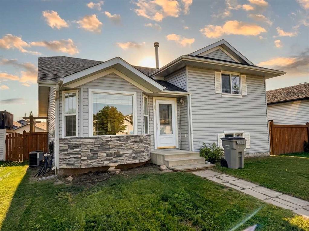 Picture of 108 Pinnacle Boulevard , Grande Prairie Real Estate Listing