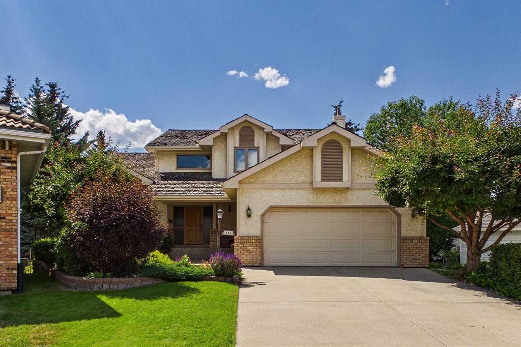 Picture of 220 Varsity Estates Terrace NW, Calgary Real Estate Listing