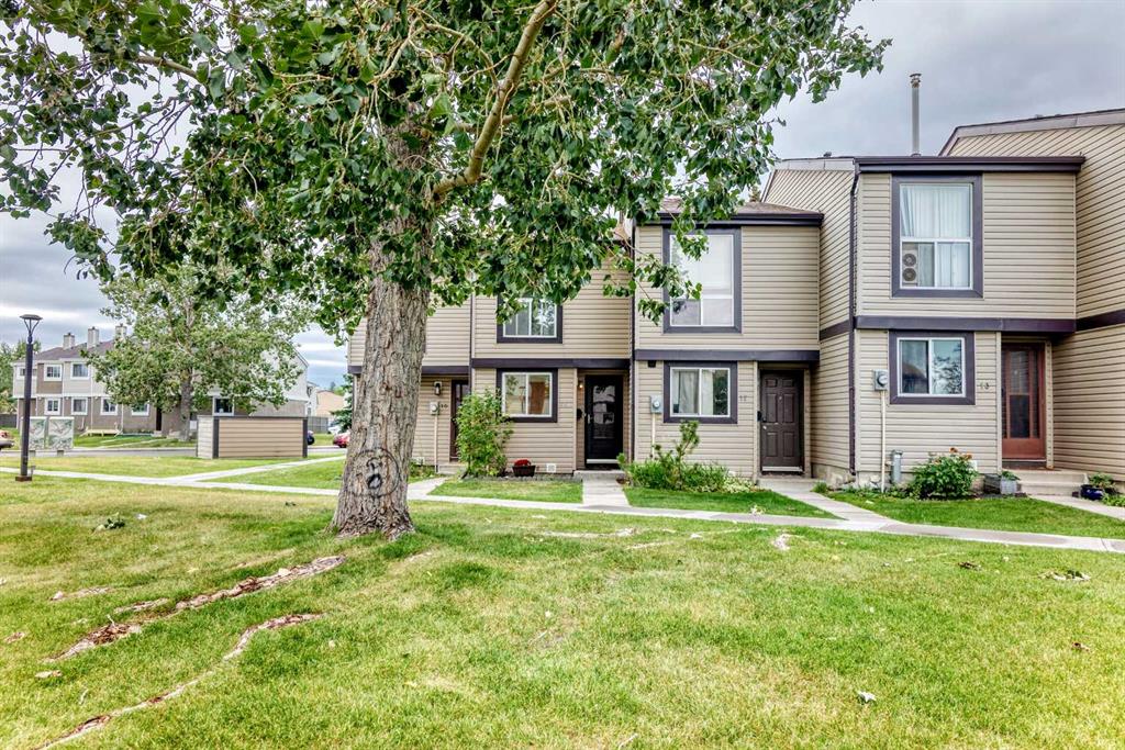 Picture of 11, 3029 Rundleson Road NE, Calgary Real Estate Listing