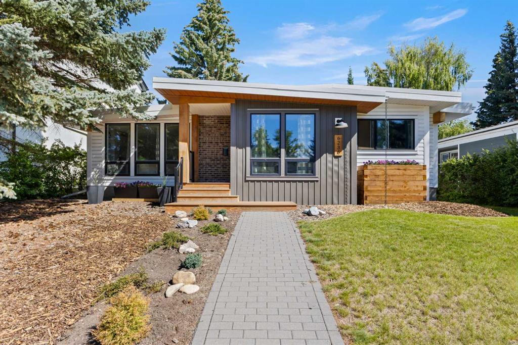 Picture of 6236 Longmoor Way SW, Calgary Real Estate Listing