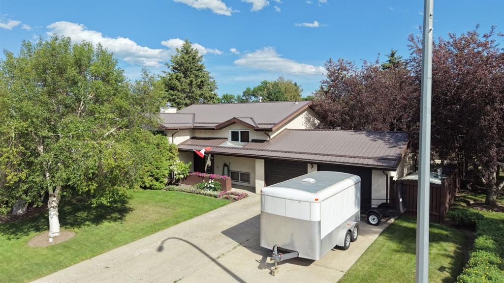 Picture of 2311 17 Street , Nanton Real Estate Listing