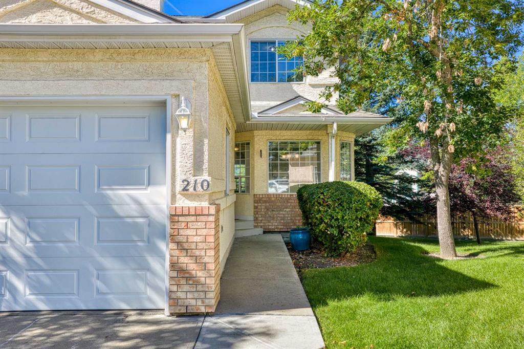Picture of 210 Scenic Acres Terrace NW, Calgary Real Estate Listing