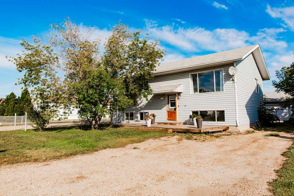 Picture of 9712 105 Avenue , Clairmont Real Estate Listing