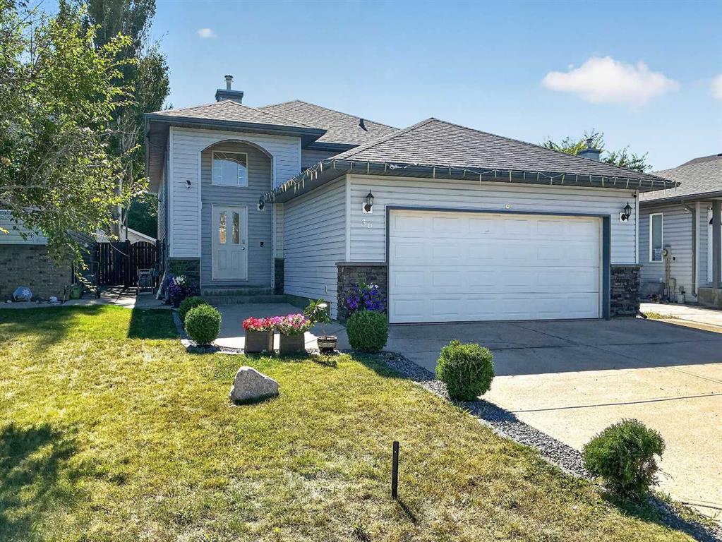 Picture of 36 Kodiak Boulevard N, Lethbridge Real Estate Listing