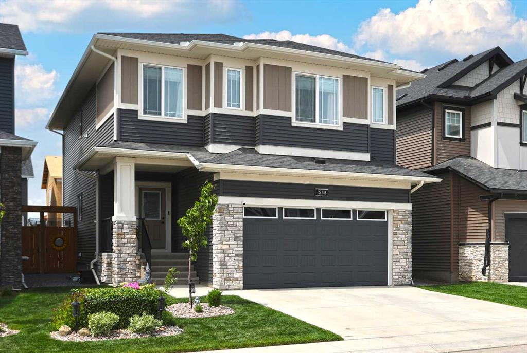Picture of 553 Baywater Manor SW, Airdrie Real Estate Listing