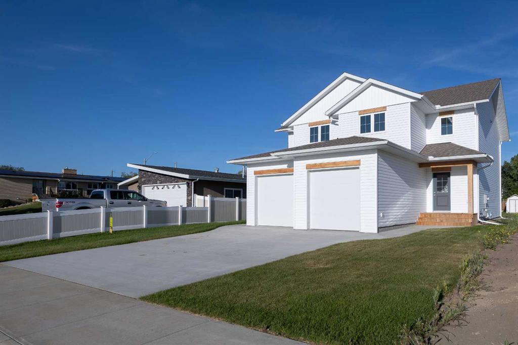 Picture of B, 9315 99 Avenue , Westlock Real Estate Listing