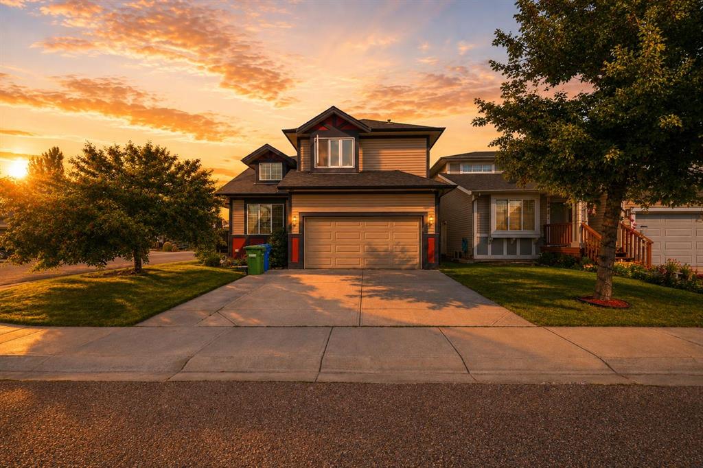 Picture of 134 Luxstone Road SW, Airdrie Real Estate Listing