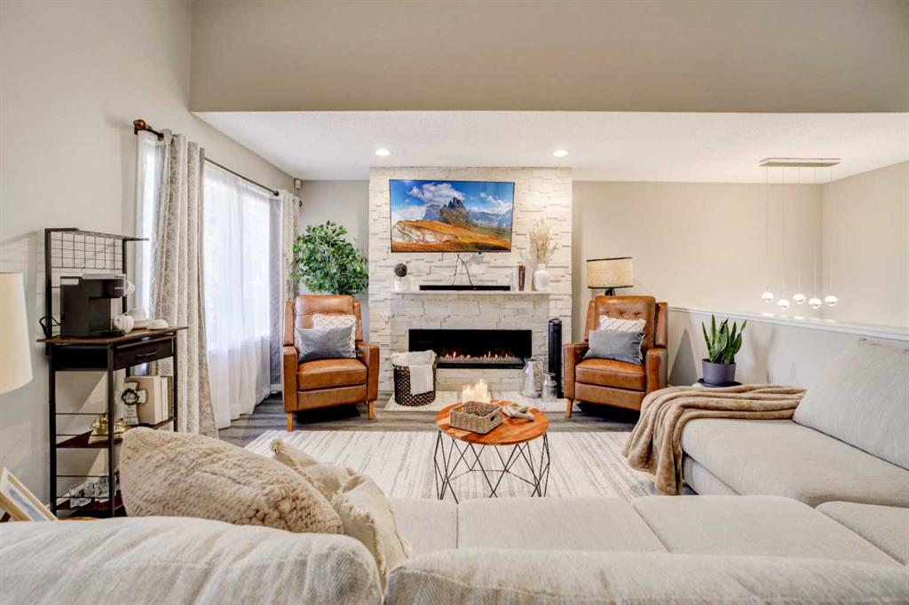Picture of 7 Canyon Court W, Lethbridge Real Estate Listing