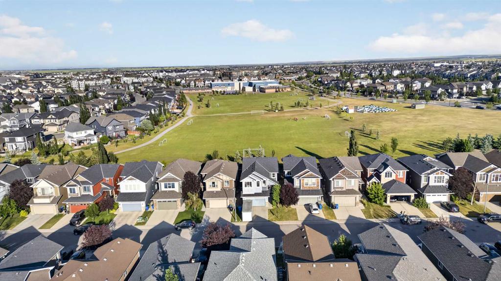 Picture of 76 Auburn Glen Heights SE, Calgary Real Estate Listing