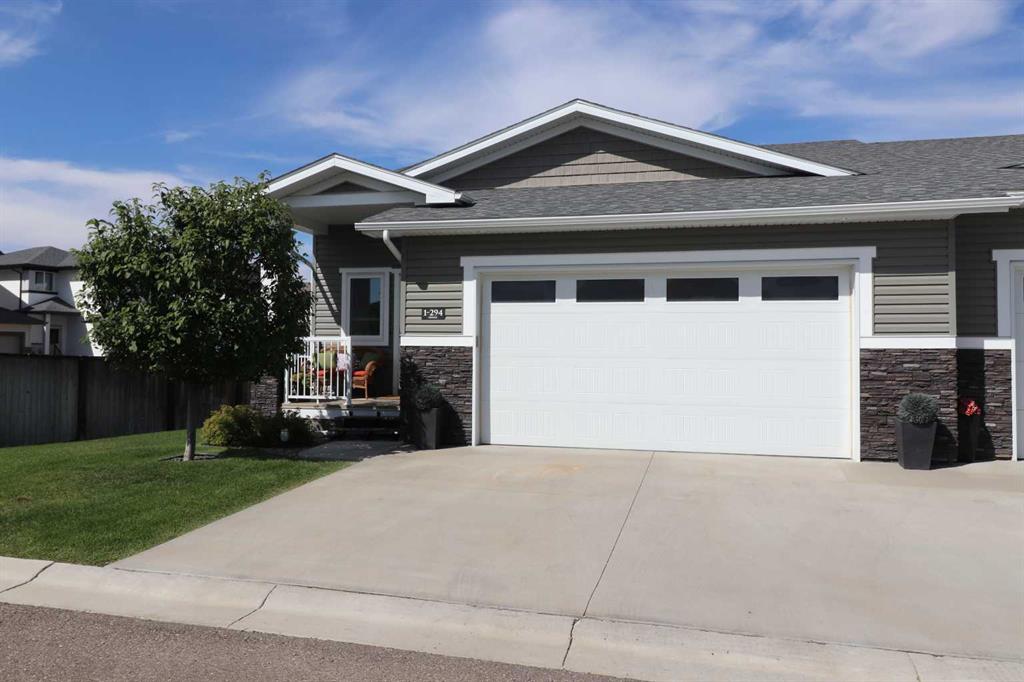 Picture of 1, 294 Northlander Bend W, Lethbridge Real Estate Listing