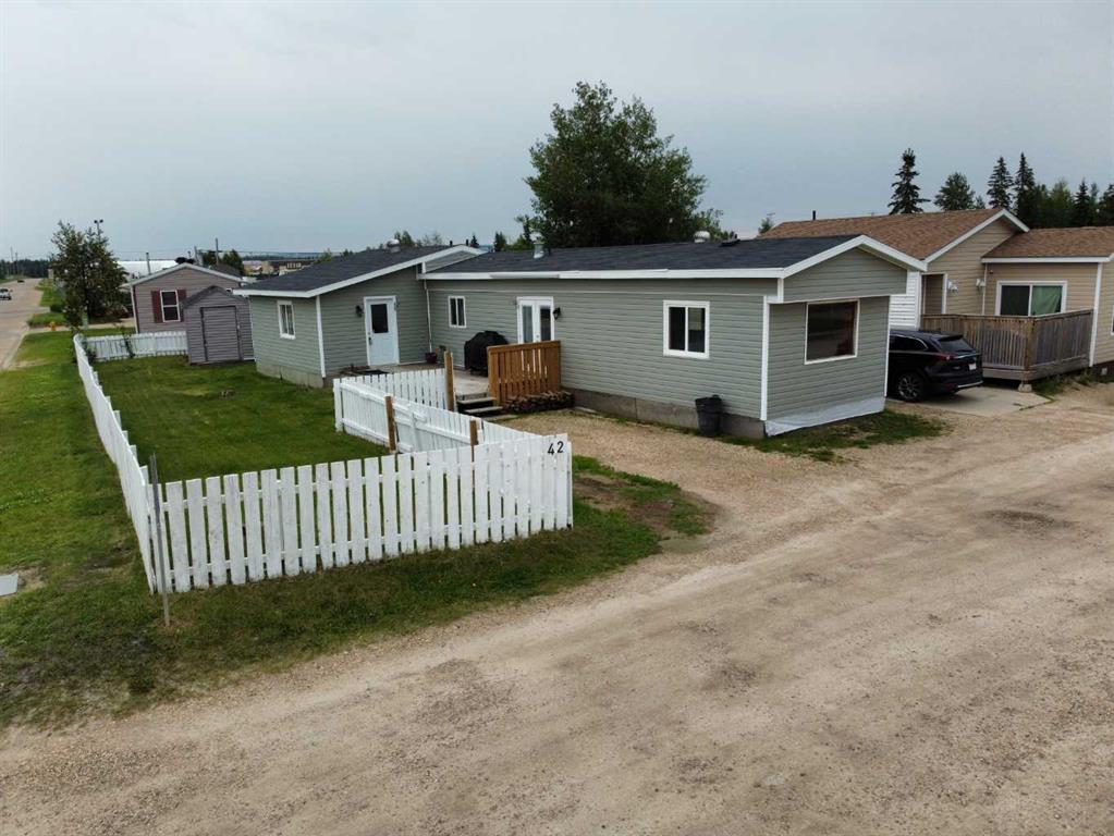 Picture of 42 Evergreen Crescent , Whitecourt Real Estate Listing