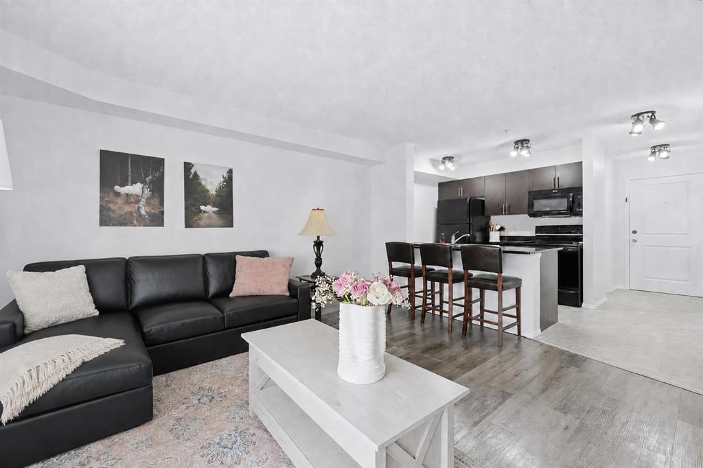 Picture of 1308, 625 Glenbow Drive , Cochrane Real Estate Listing