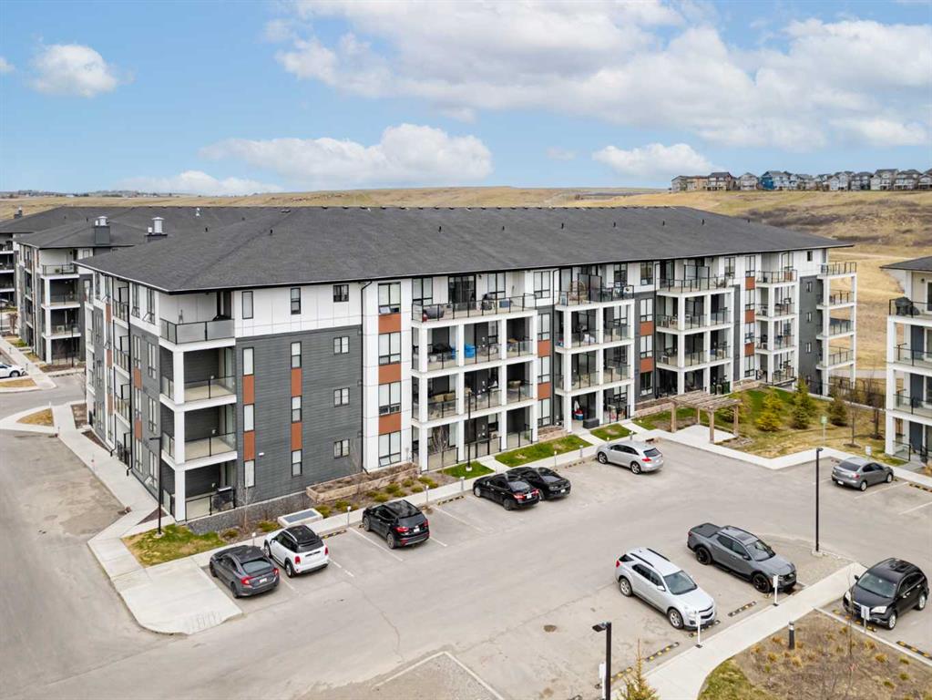 Picture of 6215, 15 Sage Meadows Landing NW, Calgary Real Estate Listing