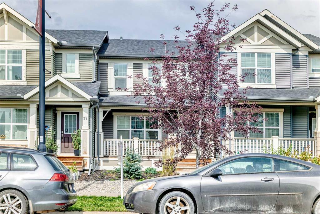 Picture of 41 Sunvalley Road , Cochrane Real Estate Listing