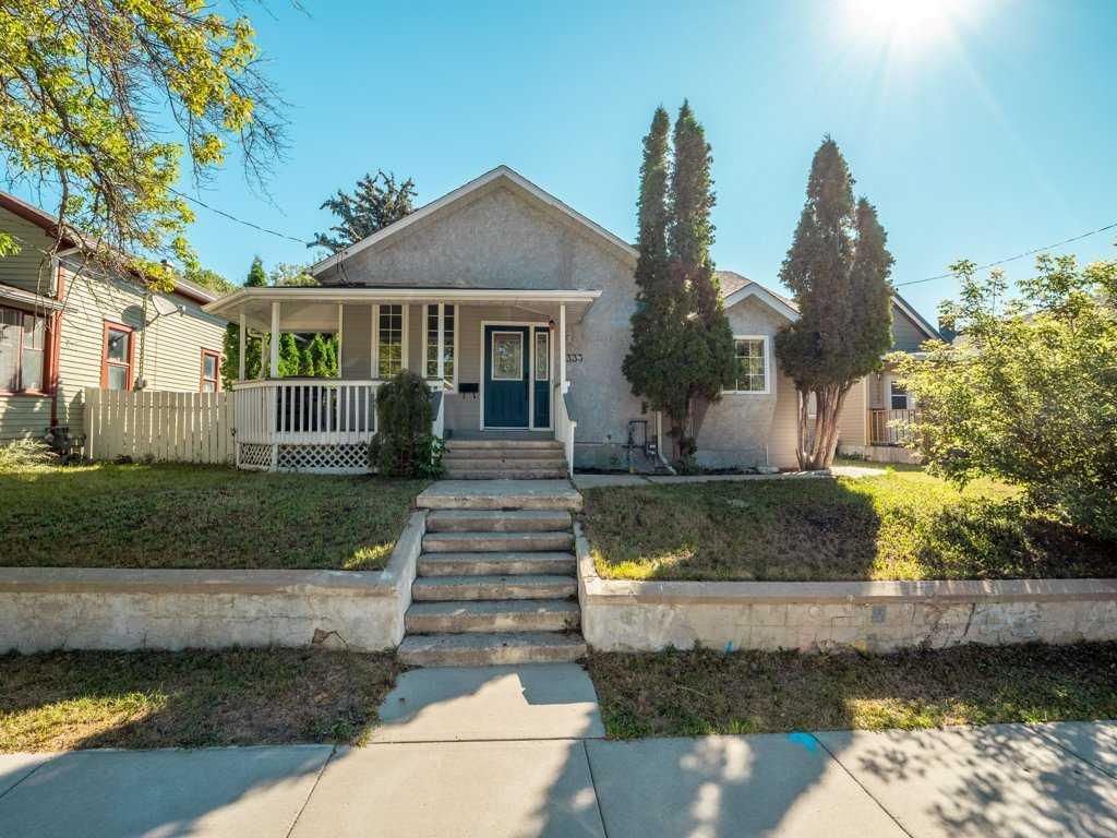 Picture of 633 7 Street S, Lethbridge Real Estate Listing