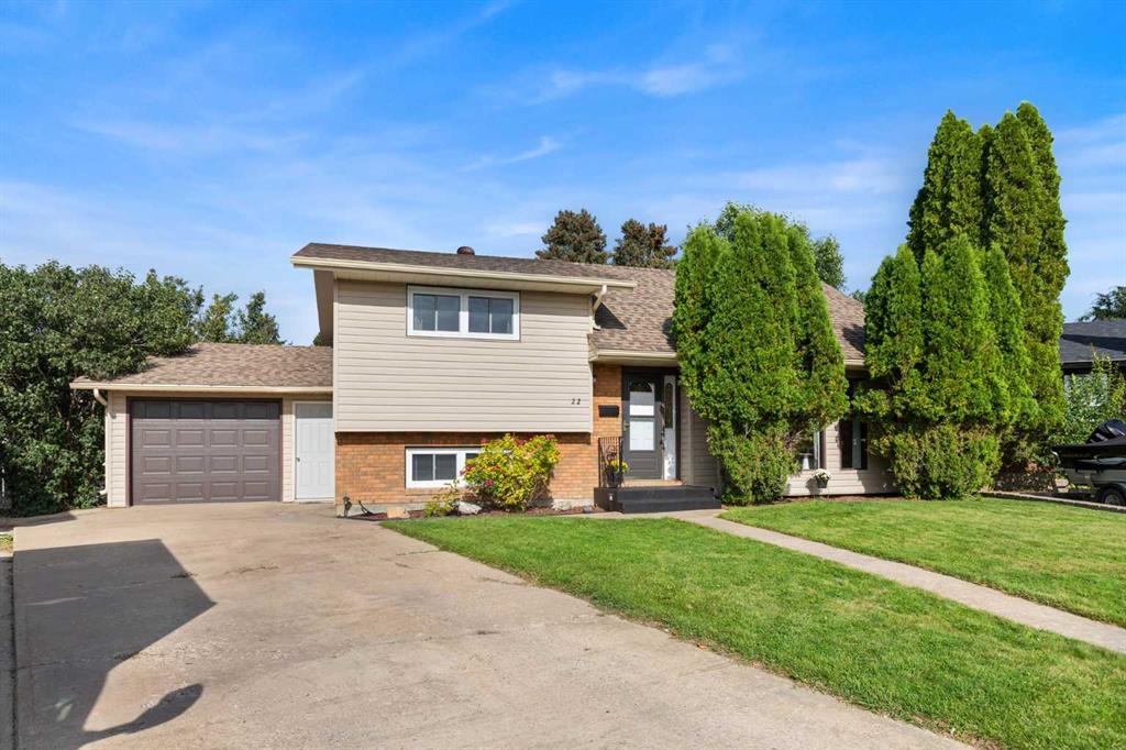 Picture of 22 Cockrill Court SE, Medicine Hat Real Estate Listing