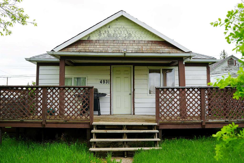 Picture of 4931 49 Street , Hardisty Real Estate Listing