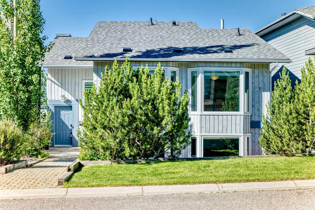 Picture of 31 Ranchridge Way NW, Calgary Real Estate Listing