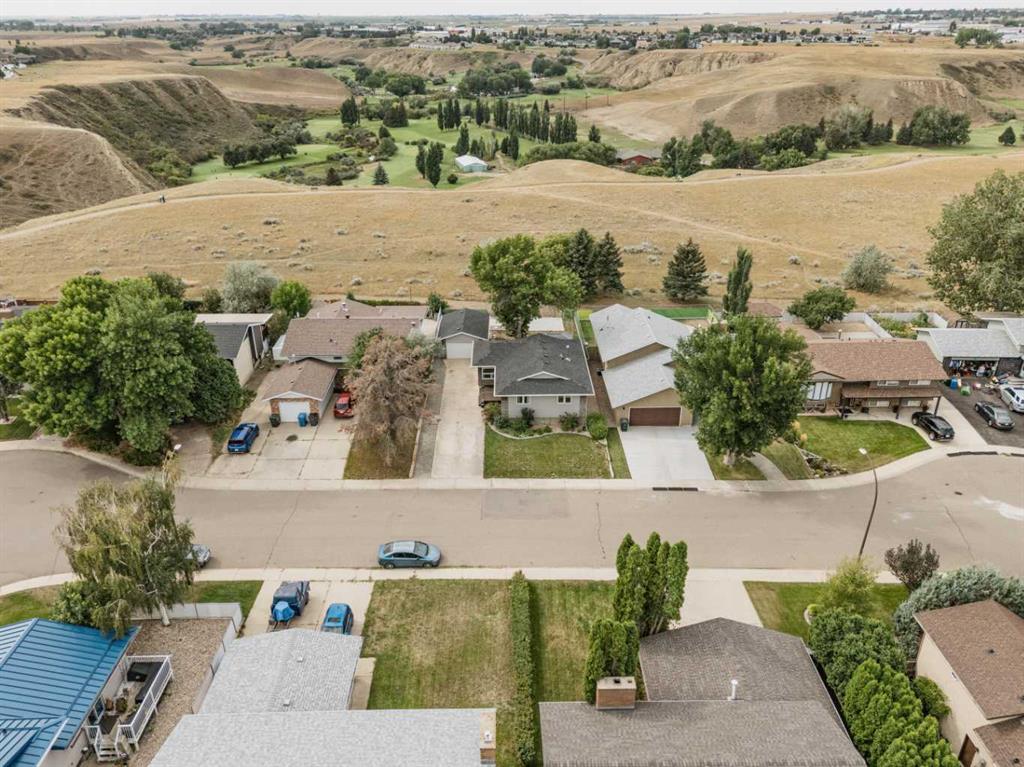 Picture of 78 Seven Persons Crescent SW, Medicine Hat Real Estate Listing