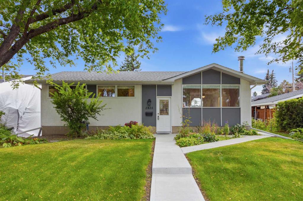 Picture of 2835 63 Avenue SW, Calgary Real Estate Listing