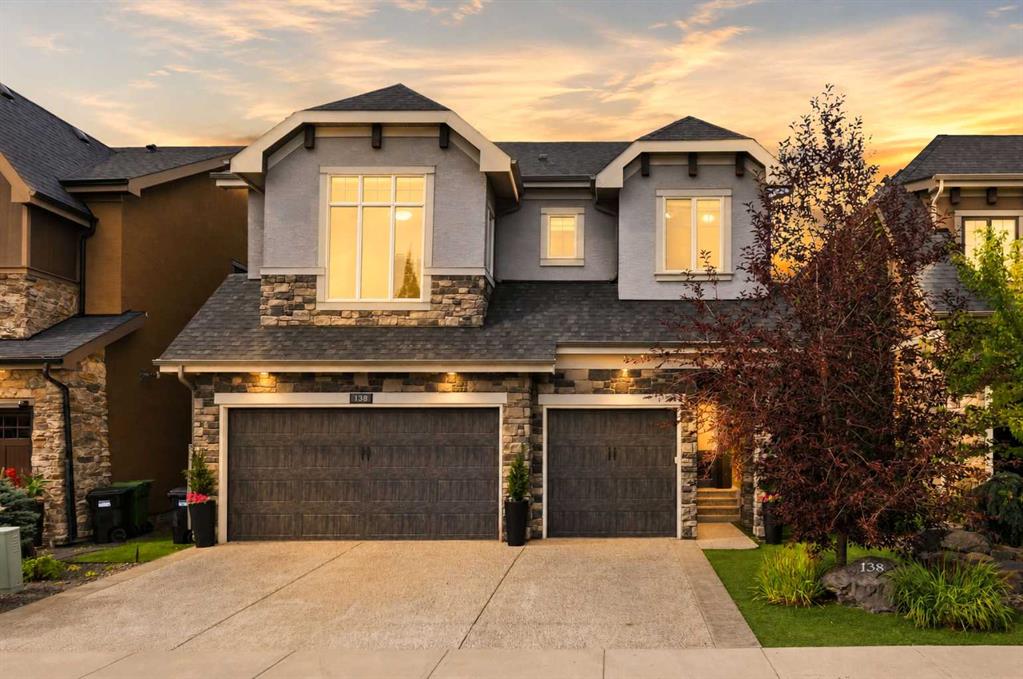 Picture of 138 Ascot Crescent SW, Calgary Real Estate Listing