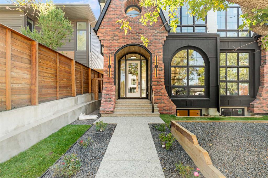 Picture of 2813 35 Street SW, Calgary Real Estate Listing