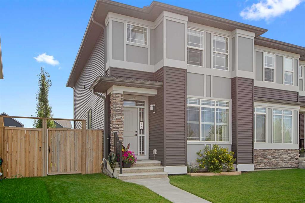 Picture of 209 D\'arcy Ranch Drive , Okotoks Real Estate Listing