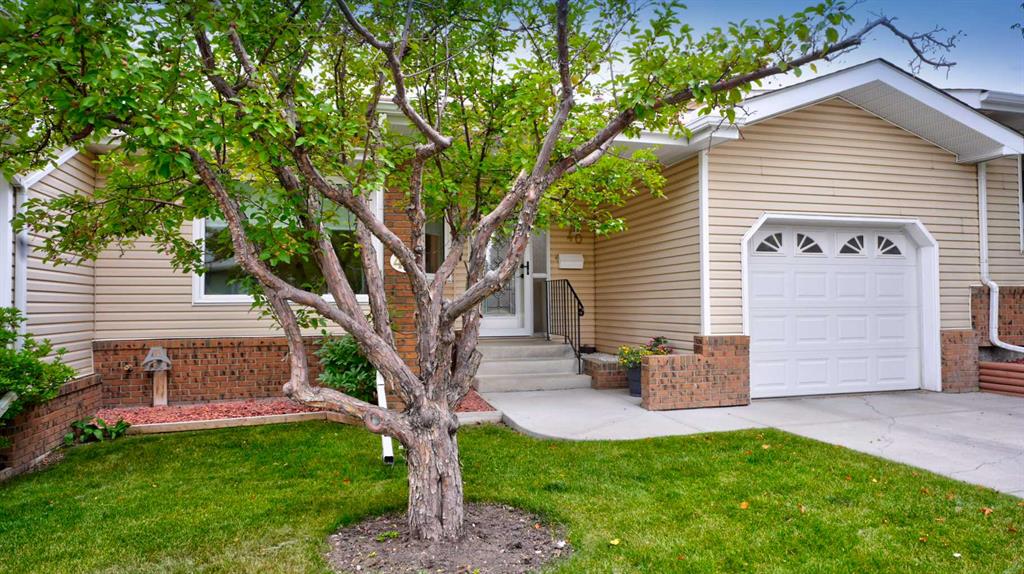 Picture of 40 Vandoos Villas NW, Calgary Real Estate Listing