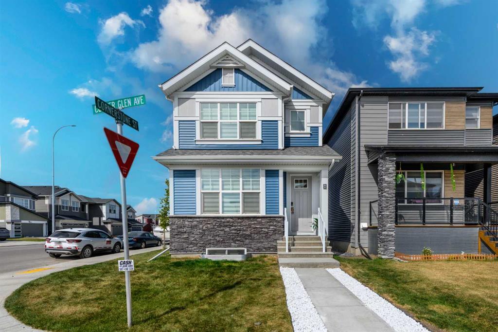 Picture of 8 CORNER GLEN Avenue NE, Calgary Real Estate Listing