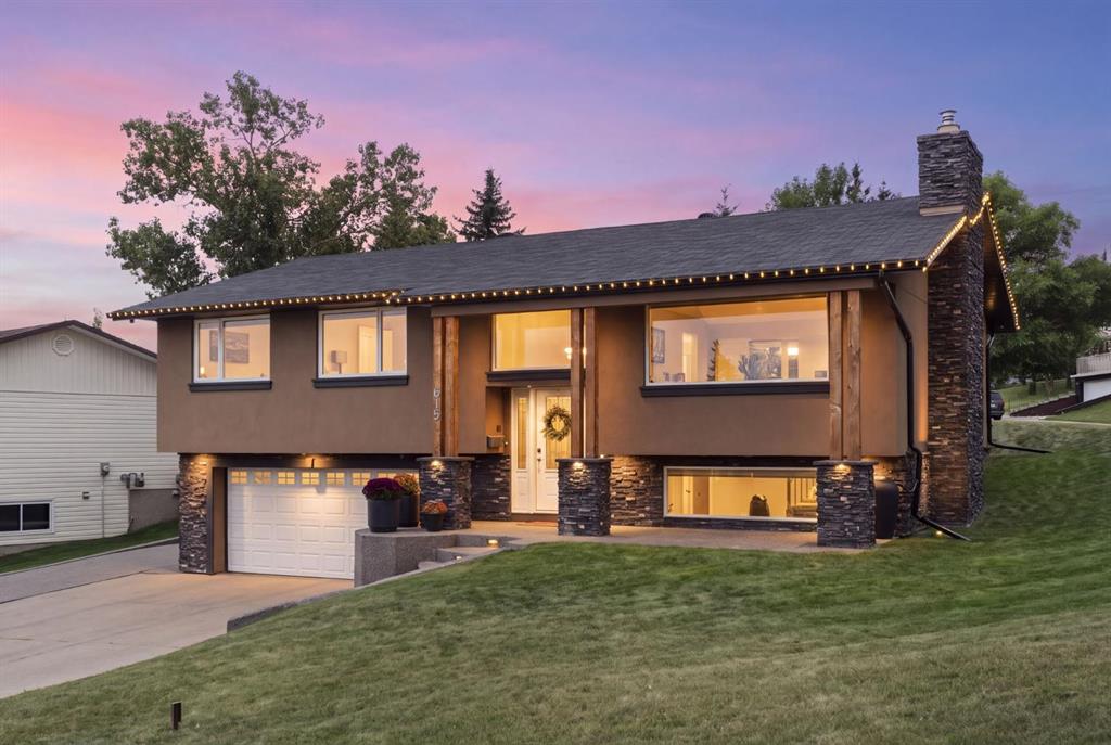 Picture of 615 63 Avenue NW, Calgary Real Estate Listing