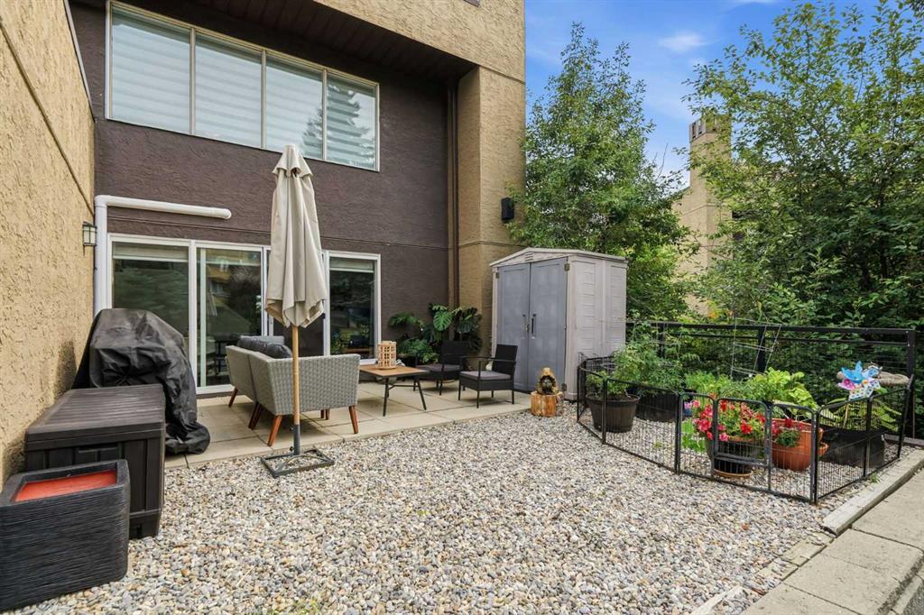 Picture of 7, 219 Village Terrace SW, Calgary Real Estate Listing